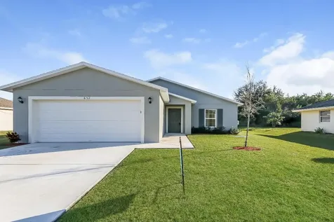652 SW Jacoby Avenue Port St Lucie FL 34953