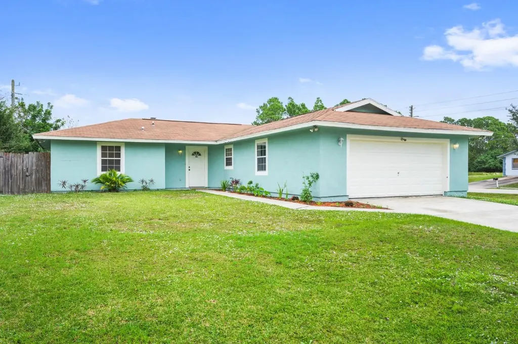 1205 Gilpin Street NW Palm Bay FL 32907