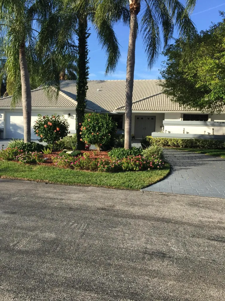 1 Aspen Court Boynton Beach FL 33436