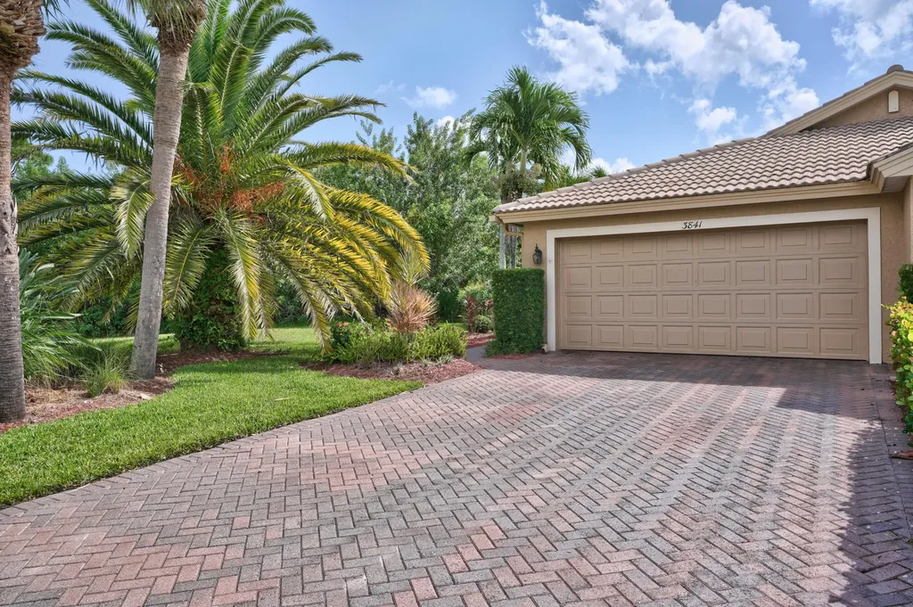3841 NW Willow Creek Drive Jensen Beach FL 34957