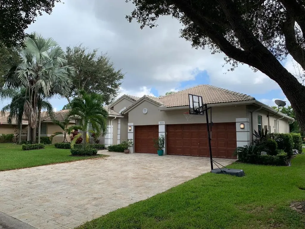 5726 NW 46th Drive Coral Springs FL 33067