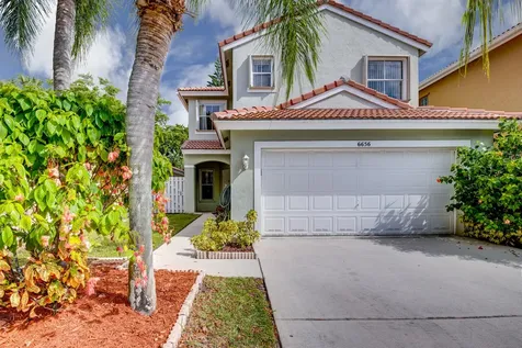 6656 Green Island Circle Lake Worth FL 33463