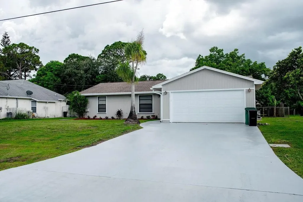 782 NW Avens Street Port St Lucie FL 34983