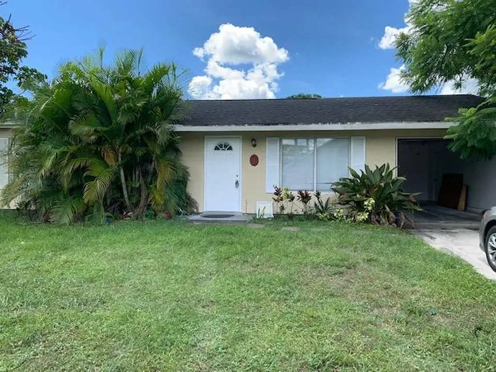 321 SW Tulip Boulevard Port St Lucie FL 34953