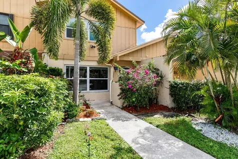 1306 White Pine Drive Wellington FL 33414