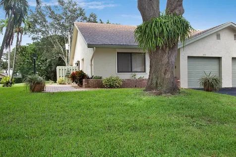 3717 Arelia Drive N Delray Beach FL 33445
