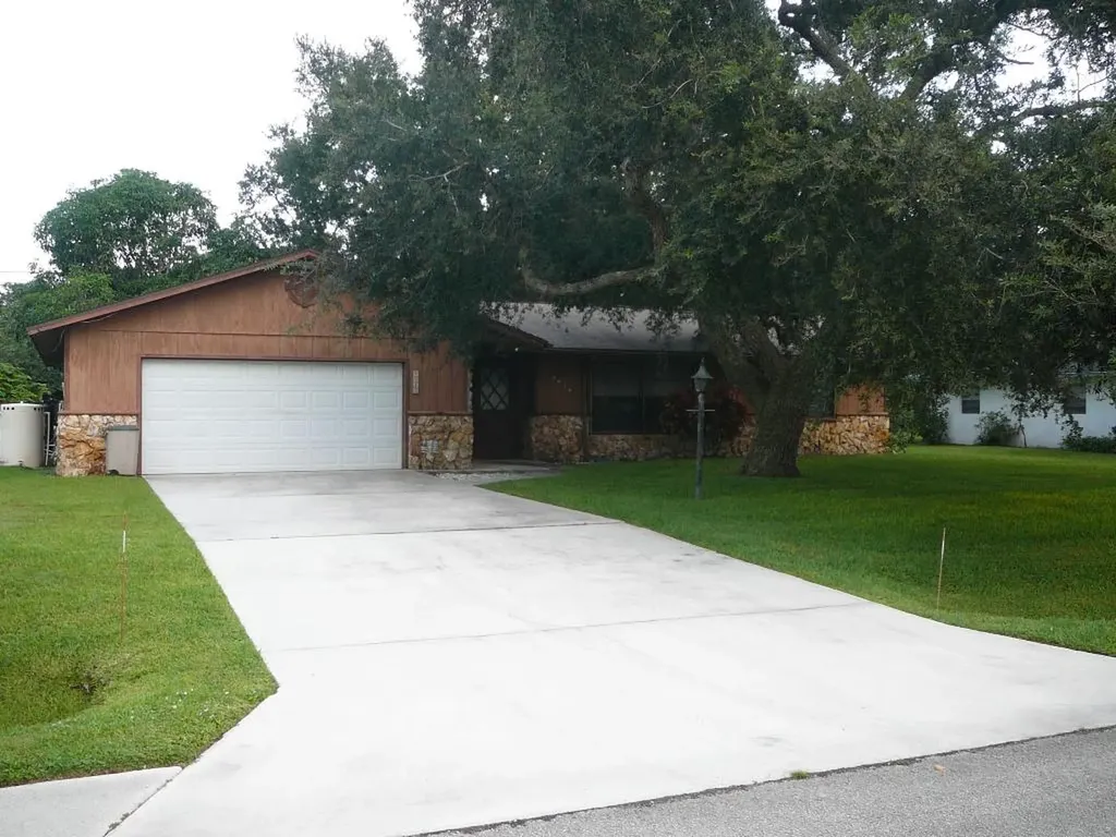 4410 Areca Palm Drive Fort Pierce FL 34982