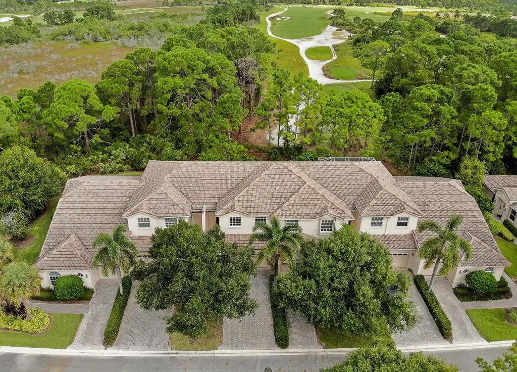 9318 Wentworth Lane Port St Lucie FL 34986