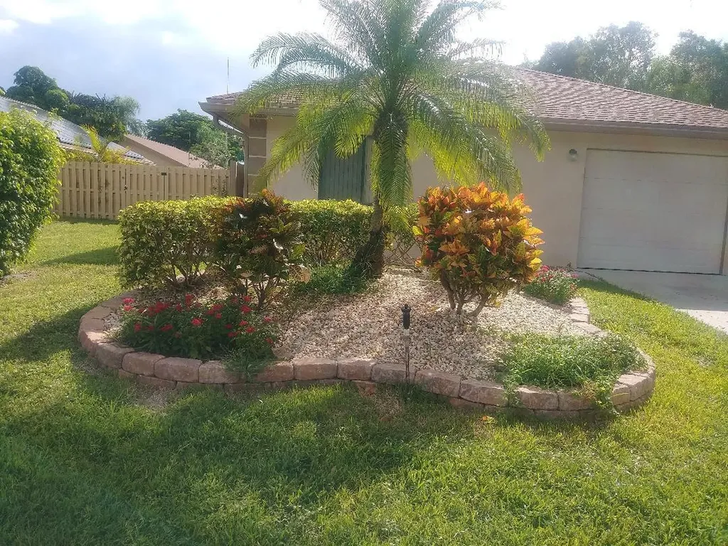 1405 NW 27th Avenue Delray Beach FL 33445
