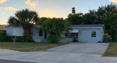 3149 Avenue H E Riviera Beach FL 33404
