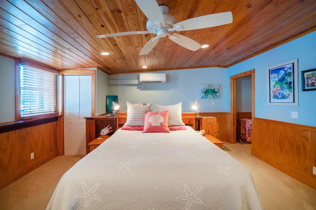 6810 Front Street Key West FL 33040