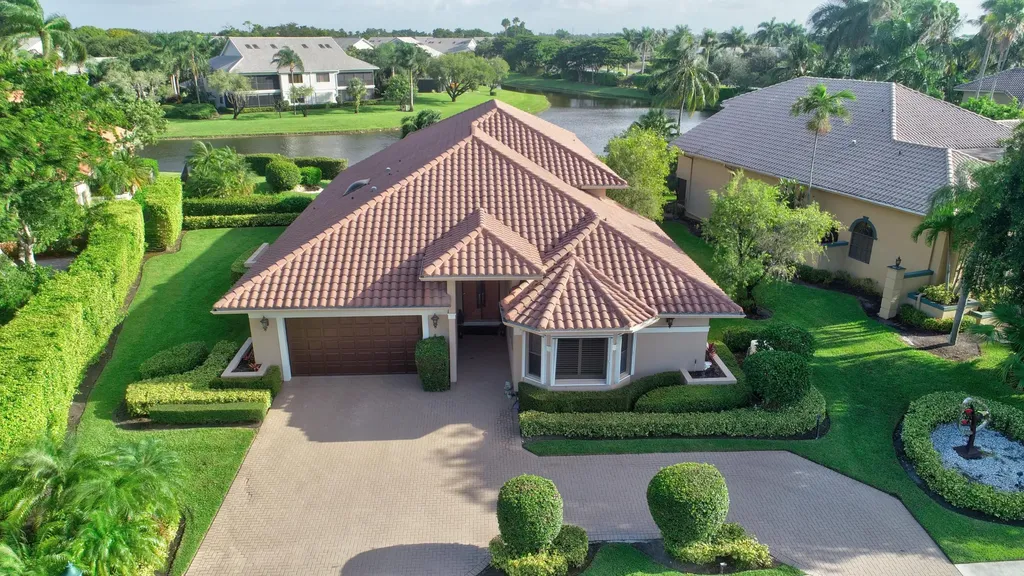 17914 Deauville Lane Boca Raton FL 33496
