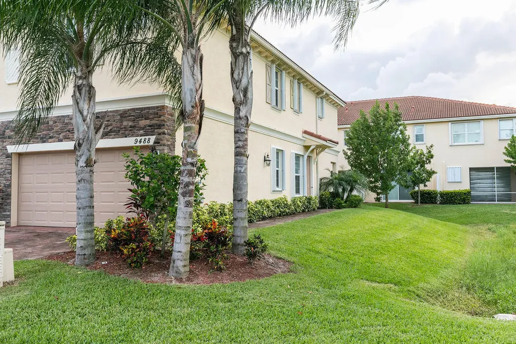 9488 SW Otter Lane Stuart FL 34997