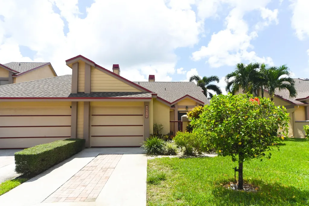 2208 Landings Boulevard Greenacres FL 33413