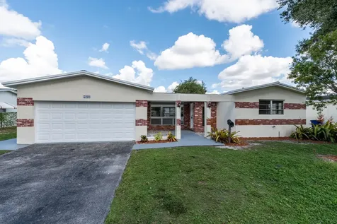5260 SW 89th Avenue Cooper City FL 33328