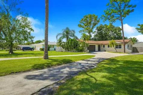 86 Cleveland Road Lake Worth FL 33467