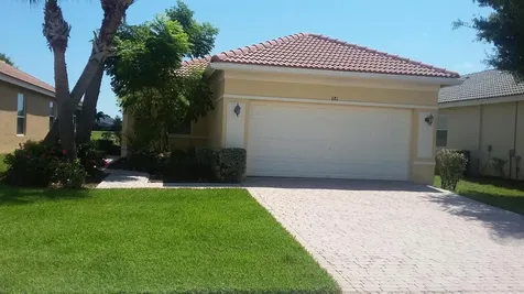 681 NW Stanford Lane Port St Lucie FL 34983
