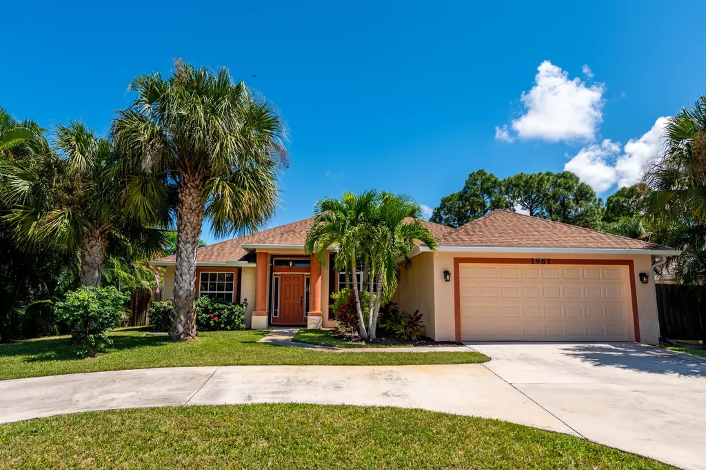 1961 SE Dock Street Port St Lucie FL 34952