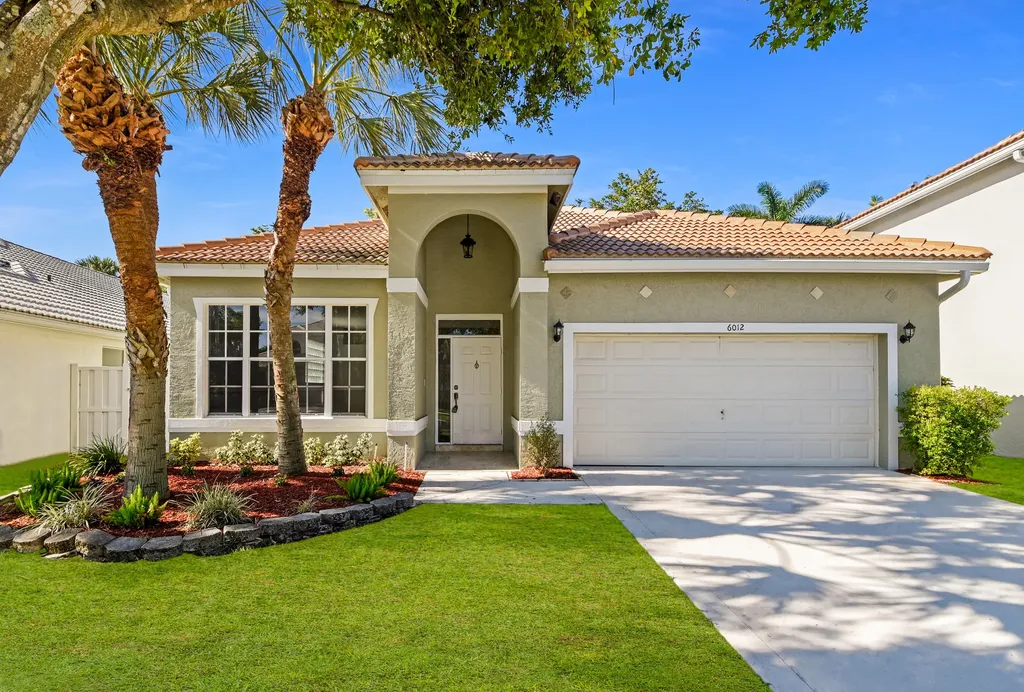 6012 Newport Village Way Lake Worth FL 33463