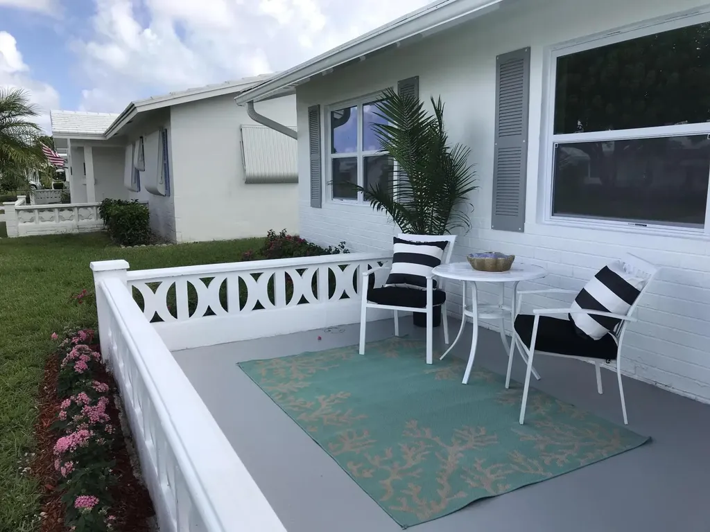 1914 SW 12th Avenue Boynton Beach FL 33426