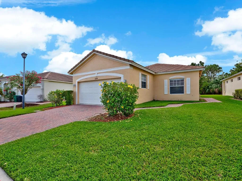 574 SW Indian Key Drive Port St Lucie FL 34986