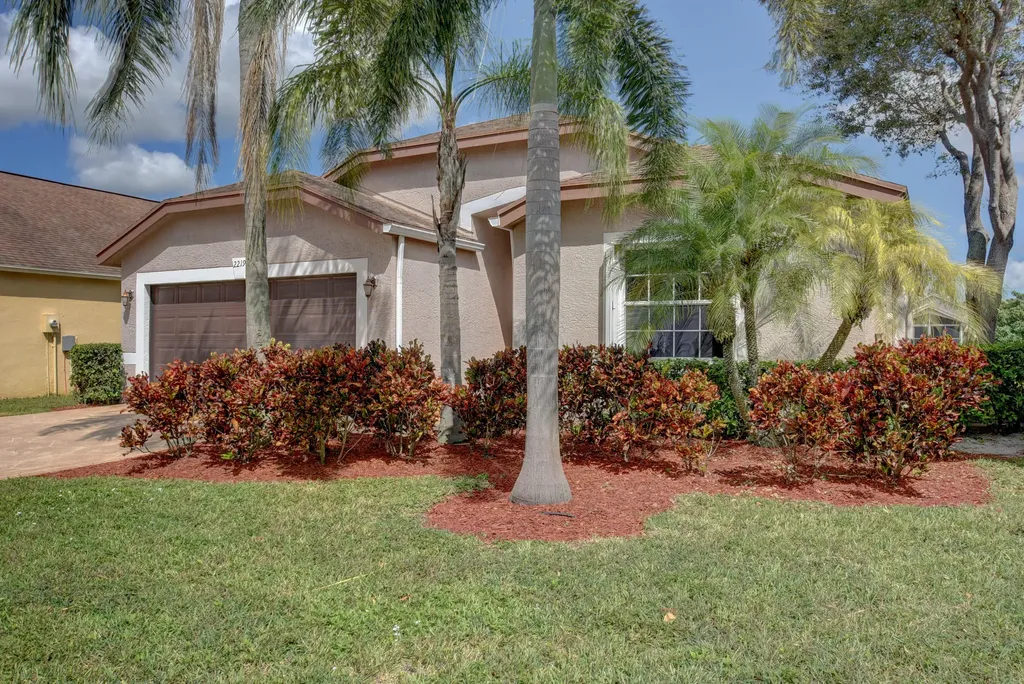 2219 Soundings Court Greenacres FL 33413