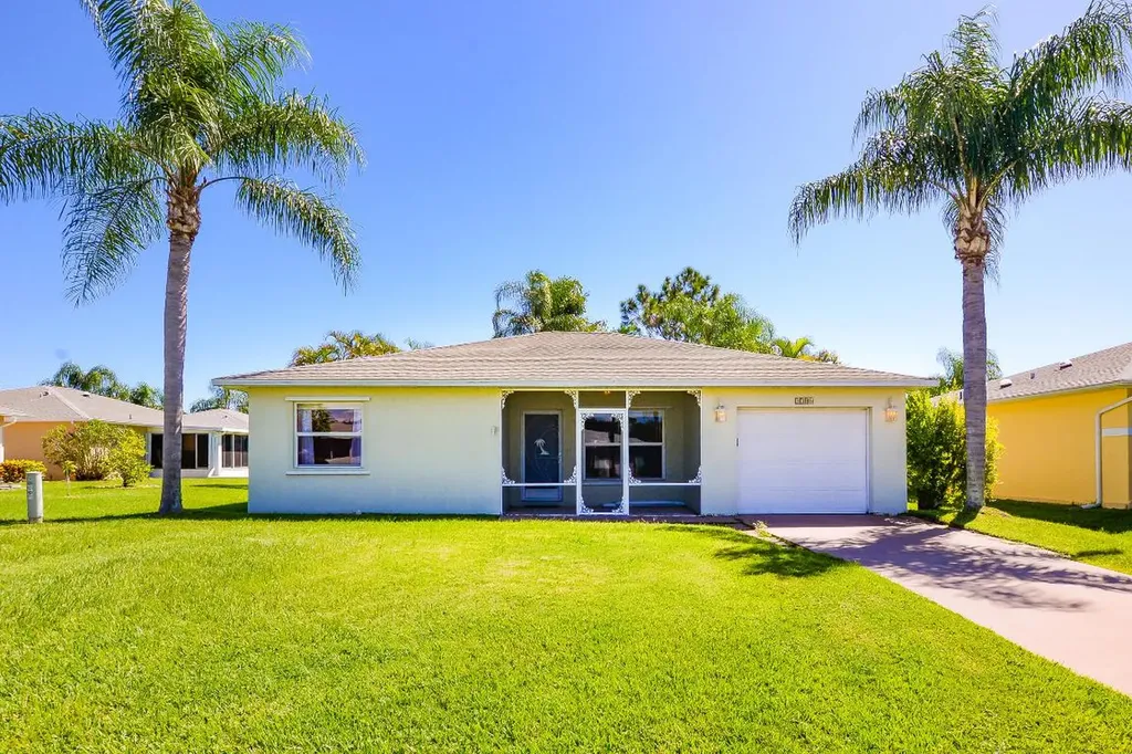 5706 Dwarf Lady Place Fort Pierce FL 34982
