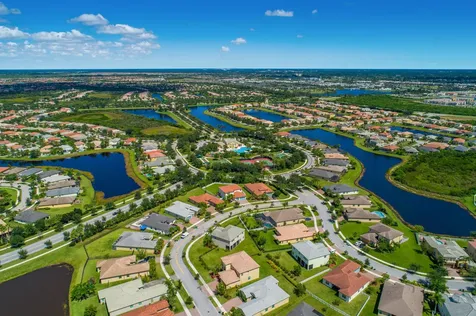 11394 SW Hillcrest Circle Port St Lucie FL 34987