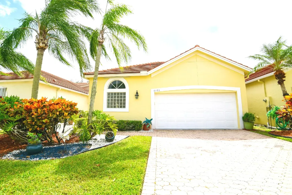 6188 Bear Creek Court Lake Worth FL 33467