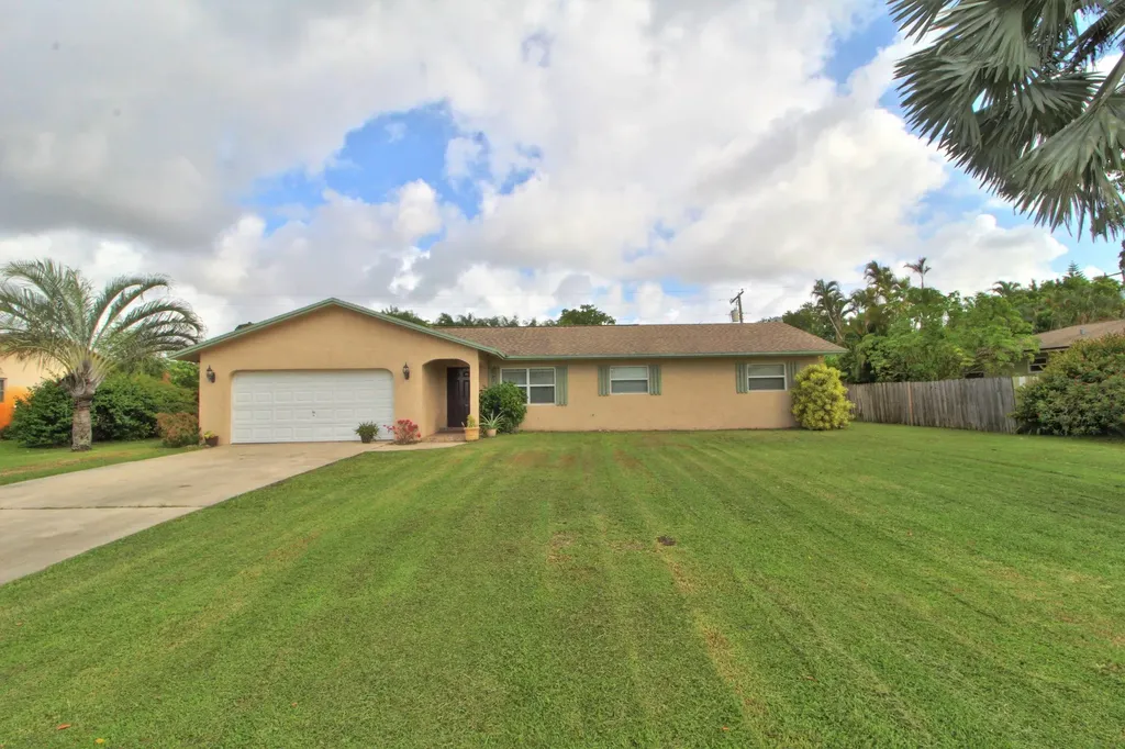4581 Brady Boulevard Delray Beach FL 33445