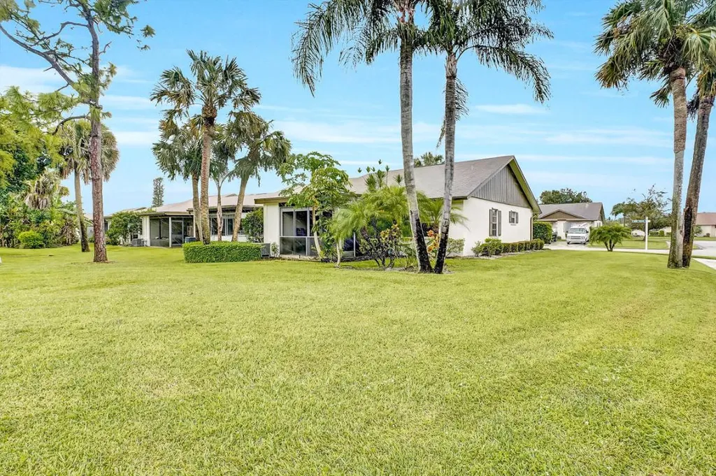 142 Doe Trail Jupiter FL 33458