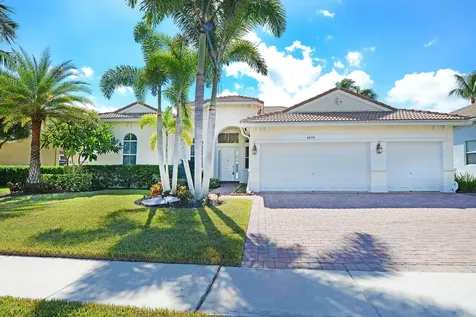 6929 Finamore Circle Lake Worth FL 33467
