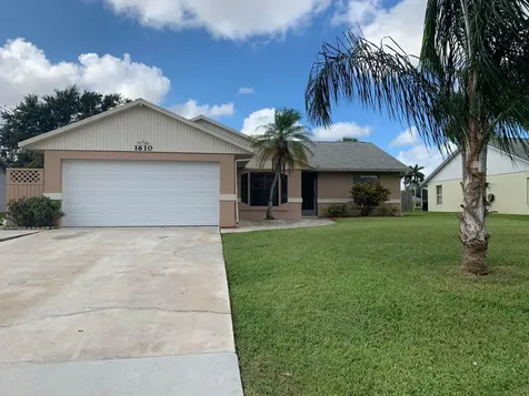 1610 SW Lexington Drive Port St Lucie FL 34953