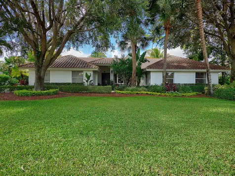 245 Scarborough Terrace Wellington FL 33414