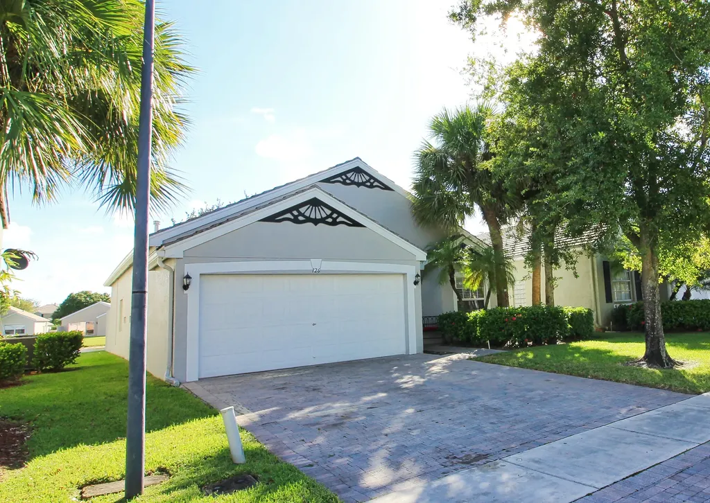 126 Newberry Lane Royal Palm Beach FL 33414