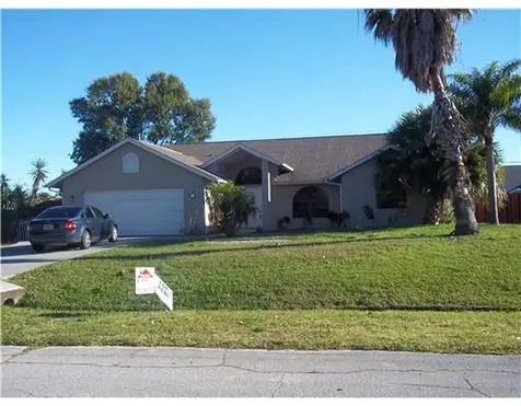2293 SW Edison Circle Port St Lucie FL 34953