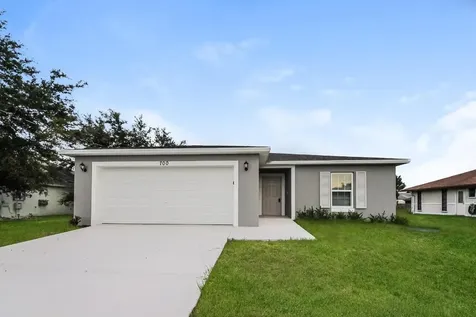 700 SW Saragossa Avenue Port St Lucie FL 34953