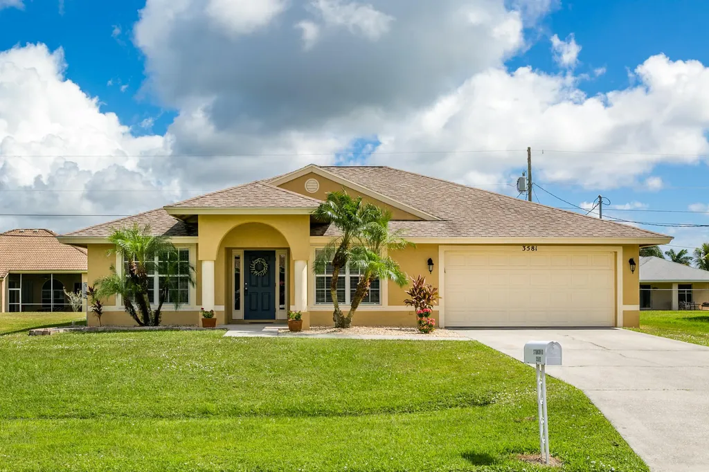 3581 SW Vincennes Street Port St Lucie FL 34953