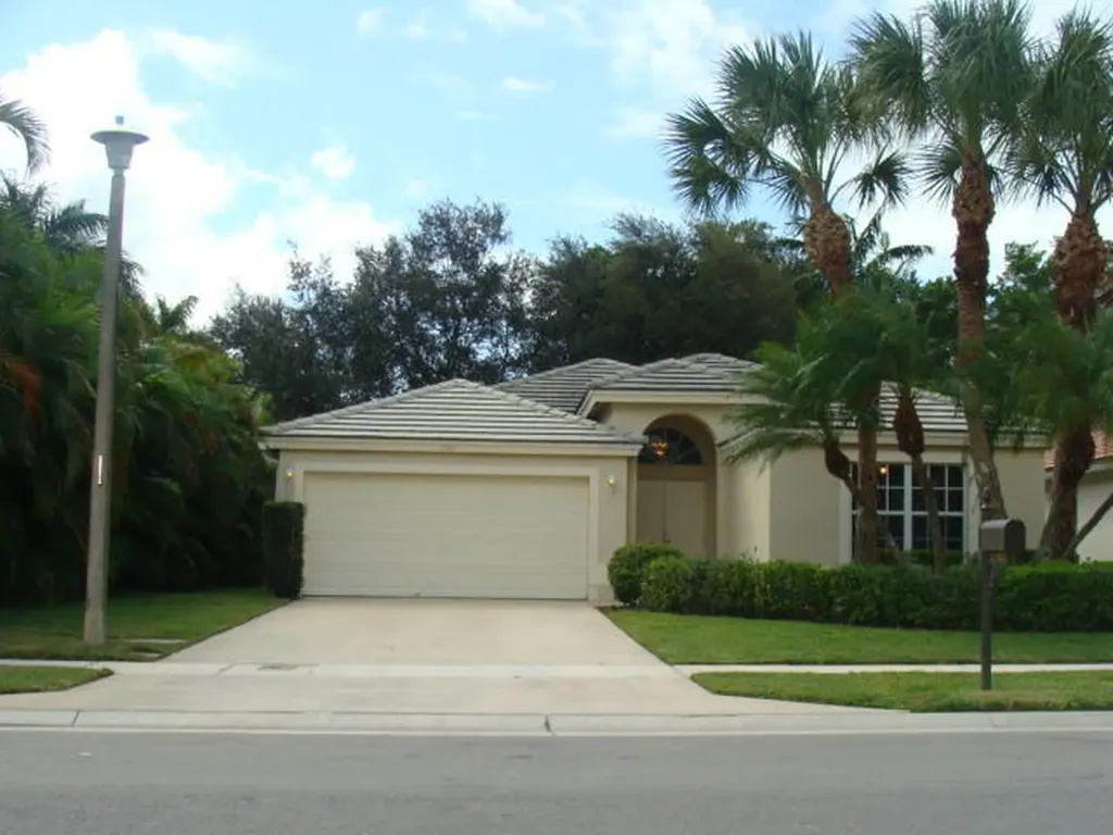 1707 S Club Drive Wellington FL 33414