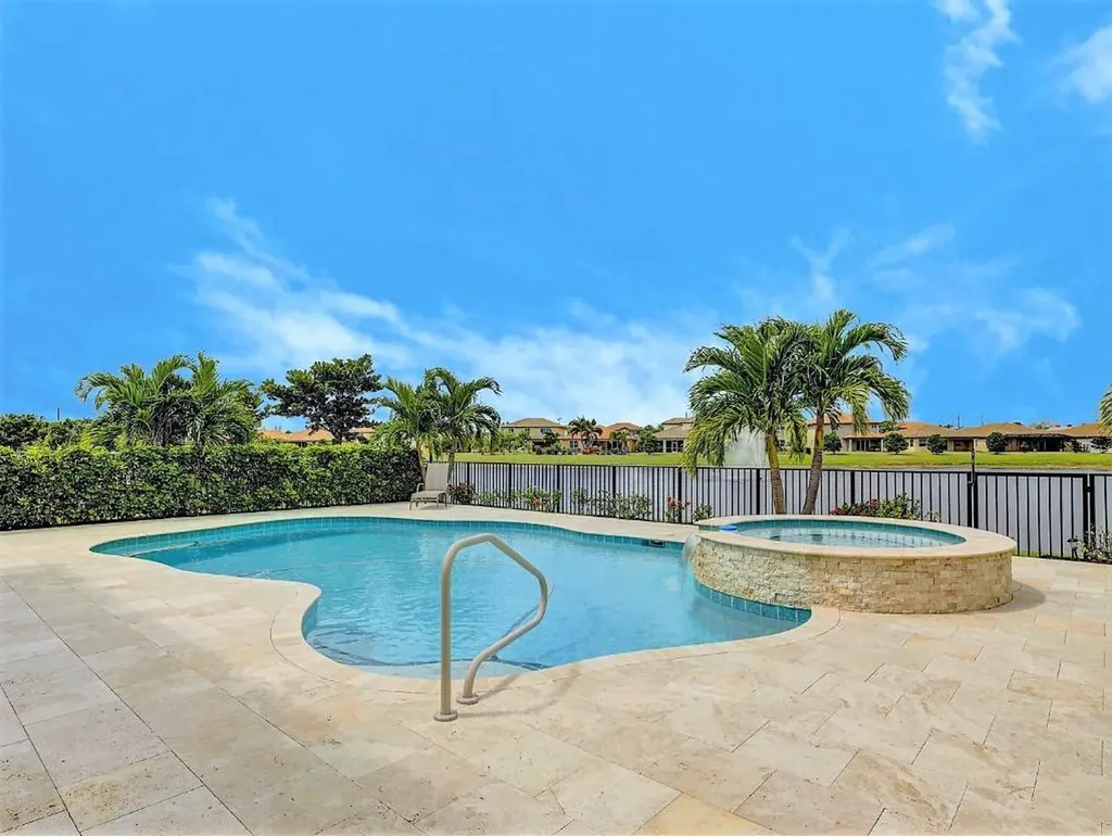 7147 Prudencia Drive Lake Worth FL 33463
