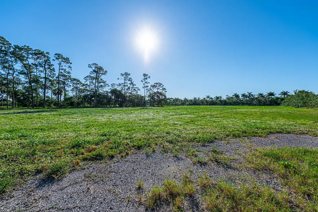 12900 Okeechobee Boulevard Loxahatchee Groves FL 33470