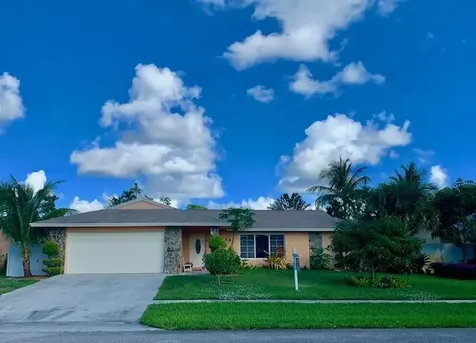 139 Martin Circle Royal Palm Beach FL 33411