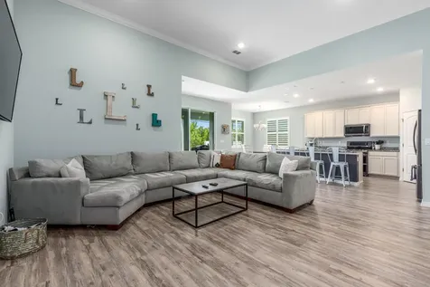 502 SW Tarra Avenue Port St Lucie FL 34953