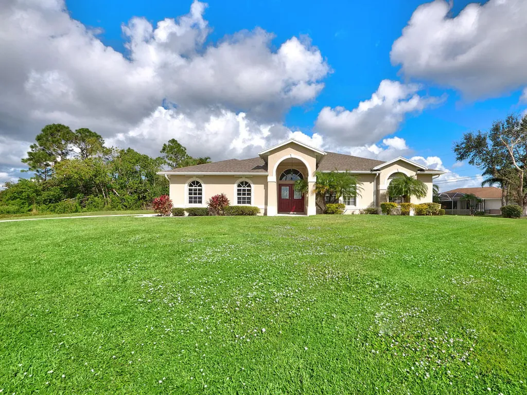 158 SW South Danville Circle Port St Lucie FL 34953