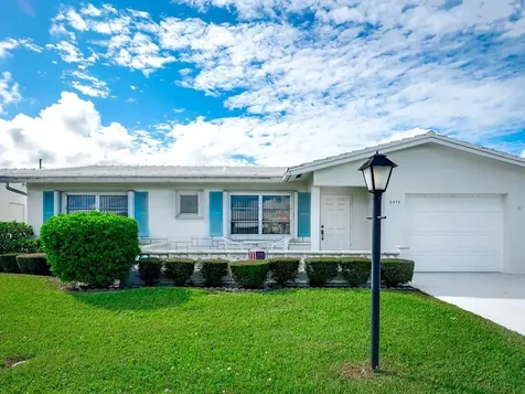 2078 SW 14th Avenue Boynton Beach FL 33426