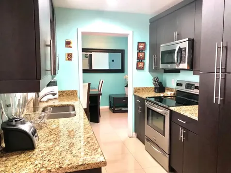 6515 Ramblewood Circle Greenacres FL 33467
