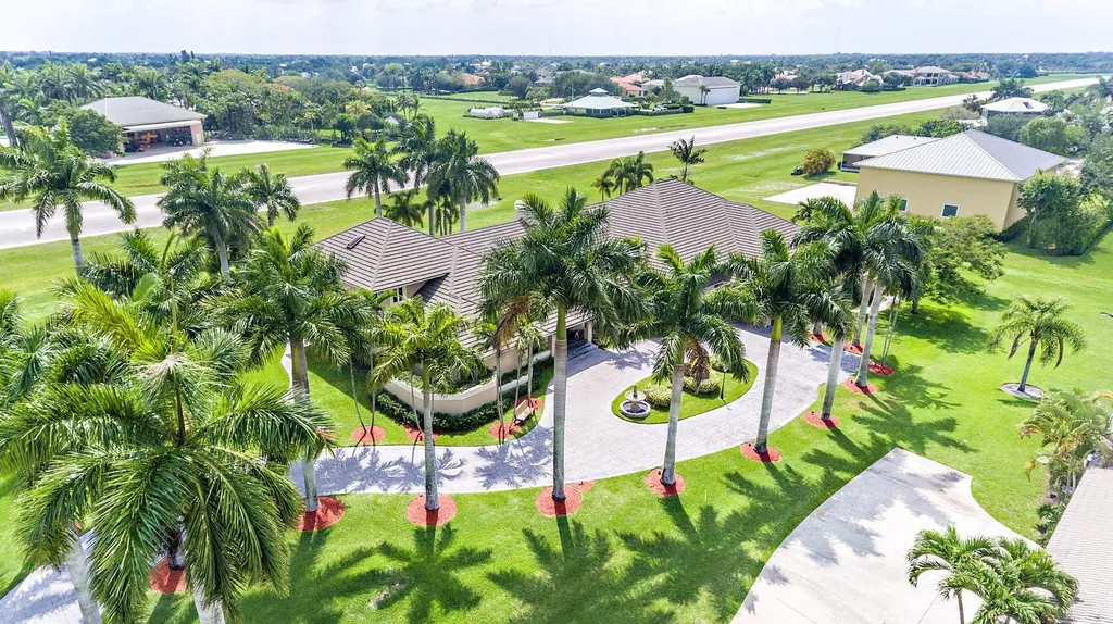 15800 Barnstormer Court Wellington FL 33414