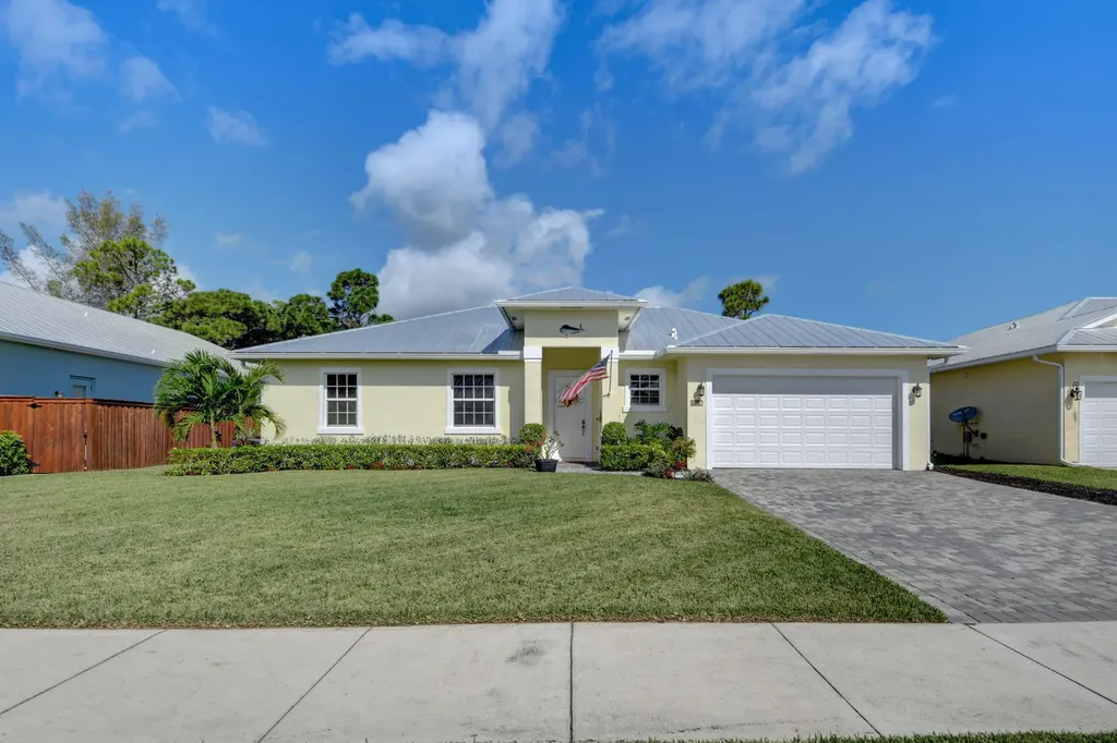 6107 SE Amethyst Terrace Hobe Sound FL 33455