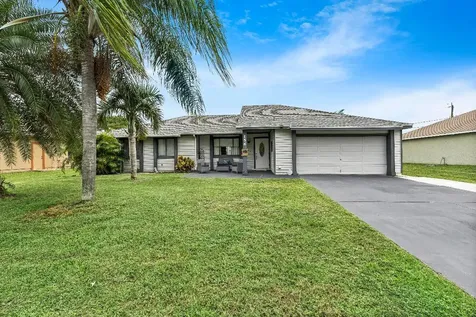 156 SW Fairchild Avenue Port St Lucie FL 34984