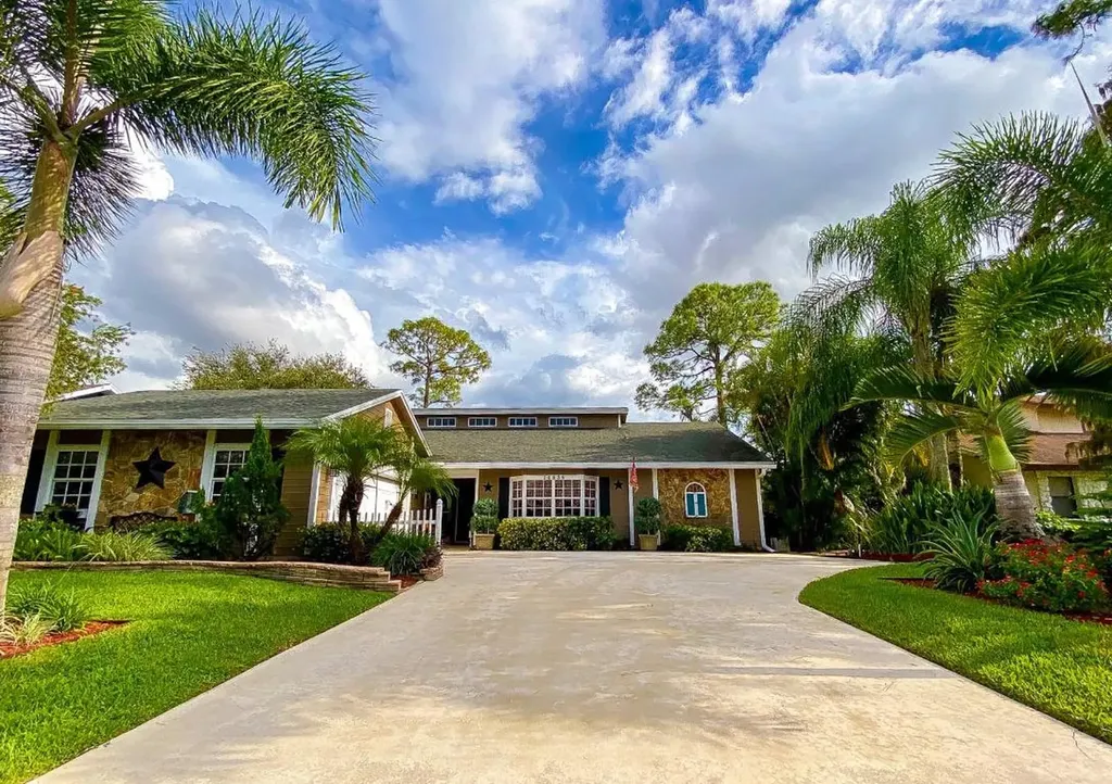 14536 Stirrup Lane Wellington FL 33414